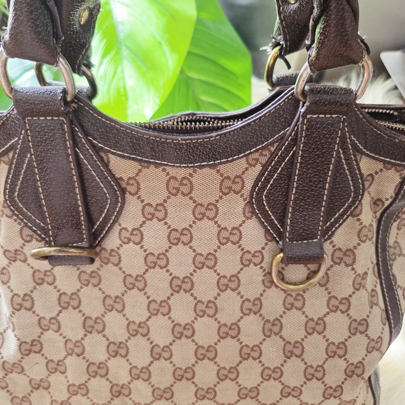 Used Vintage Gucci Brown Monogram Women's Bag - Picture 8 of 9